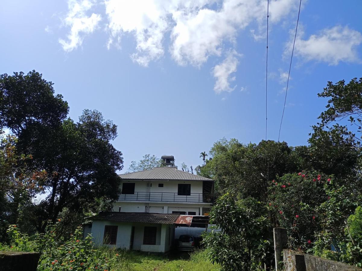 La Casa De Alexa Homestay Idukki Εξωτερικό φωτογραφία